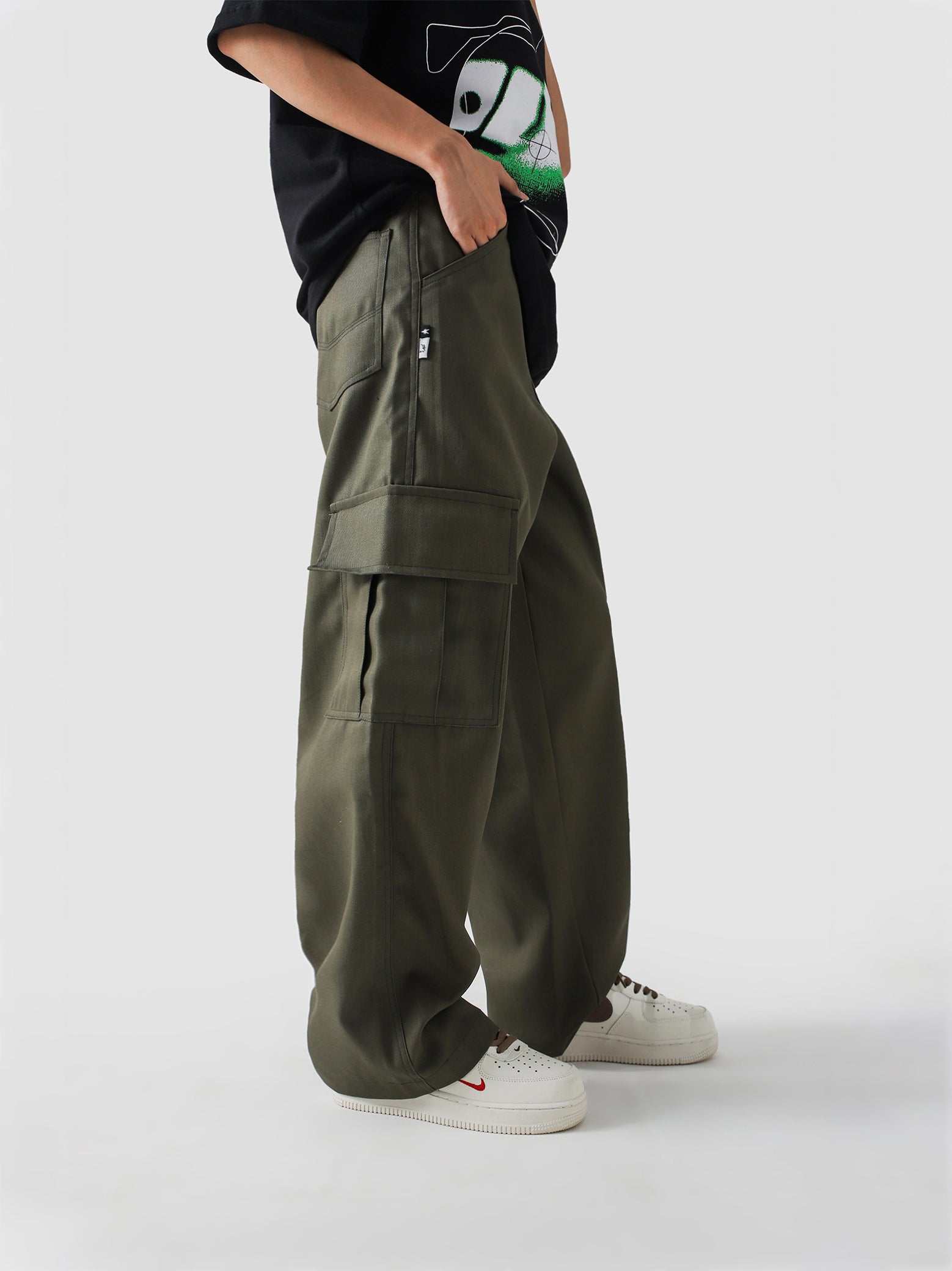 Utility Moss Green Cargo - Cultured Legacy