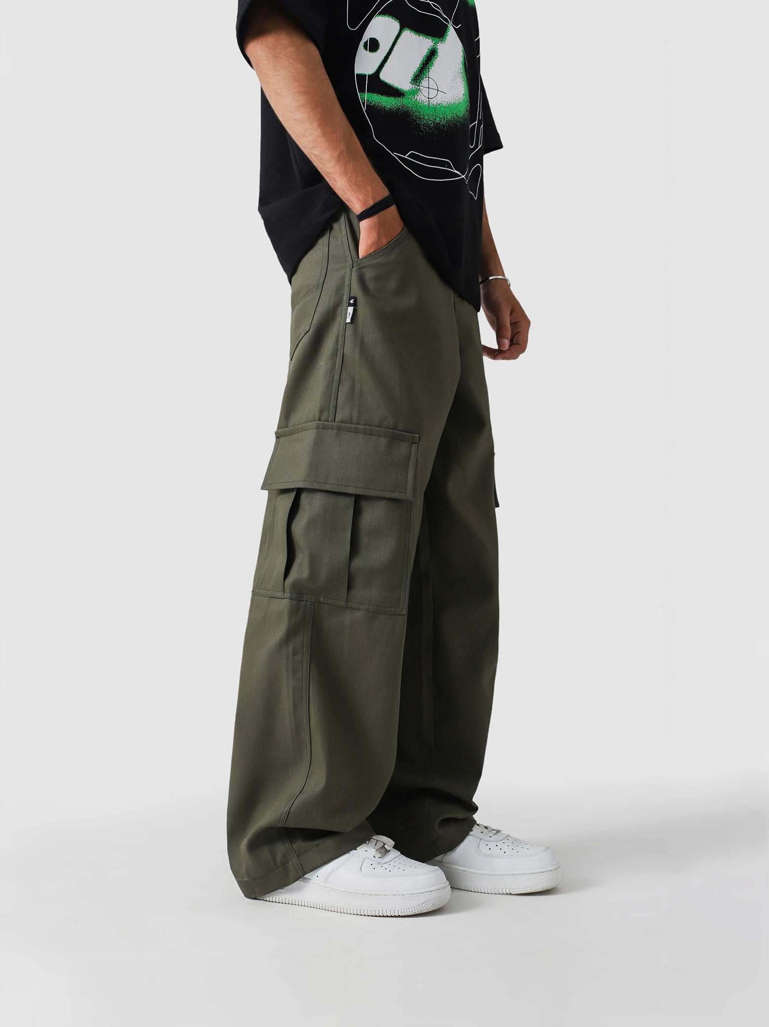 Utility Moss Green Cargo - Cultured Legacy